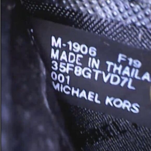 Michael Kors Prism Satchel With Matching wallet Black Saffiano Leather - Picture 15 of 16